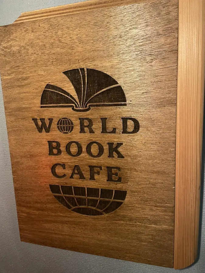 大人気の「WORLD BOOK CAFE」に潜入してみた!【札幌】