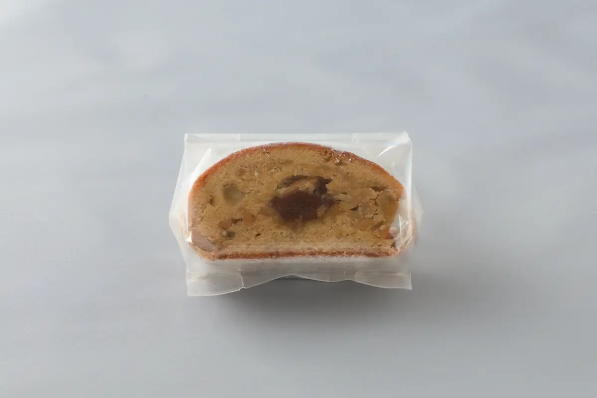 スイス・ドイツ菓子工房ビーネマヤ「栗のシュトレン」
