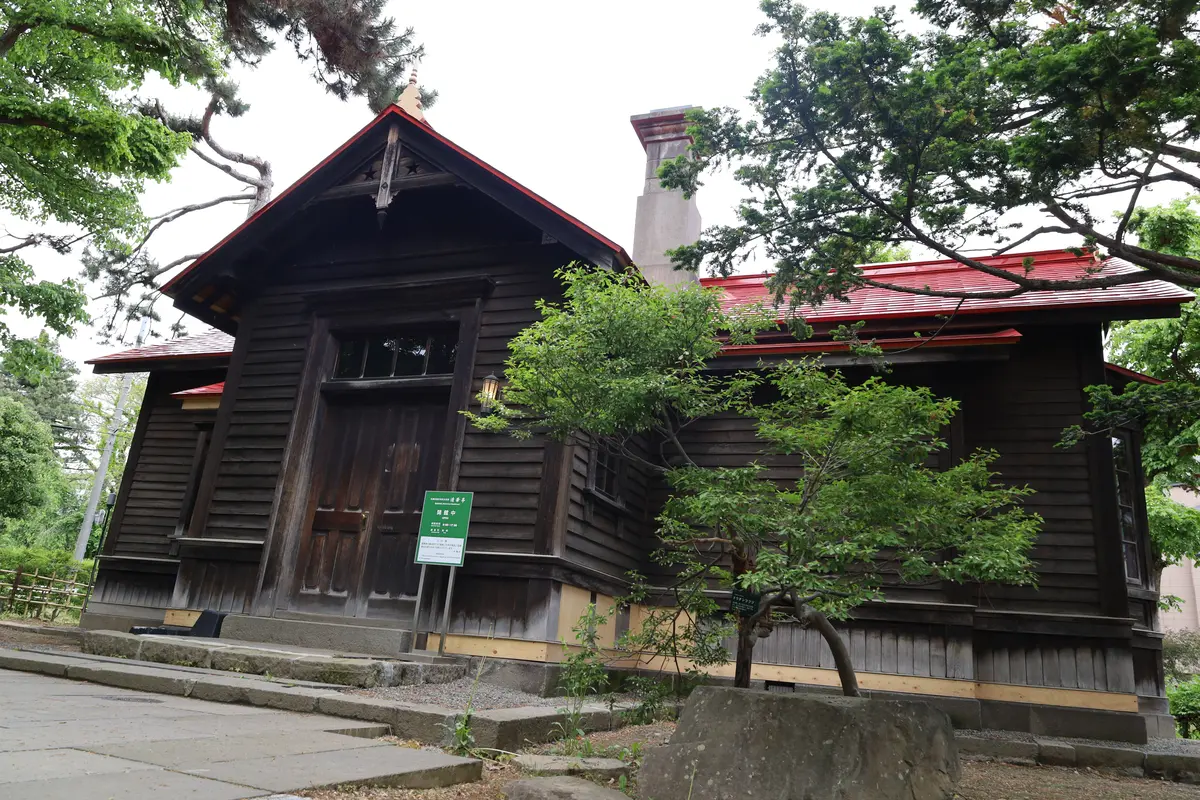 【広報さっぽろ7月号】ブラサトルと巡る!さっぽろ歴史旅(偕楽園と清華亭)