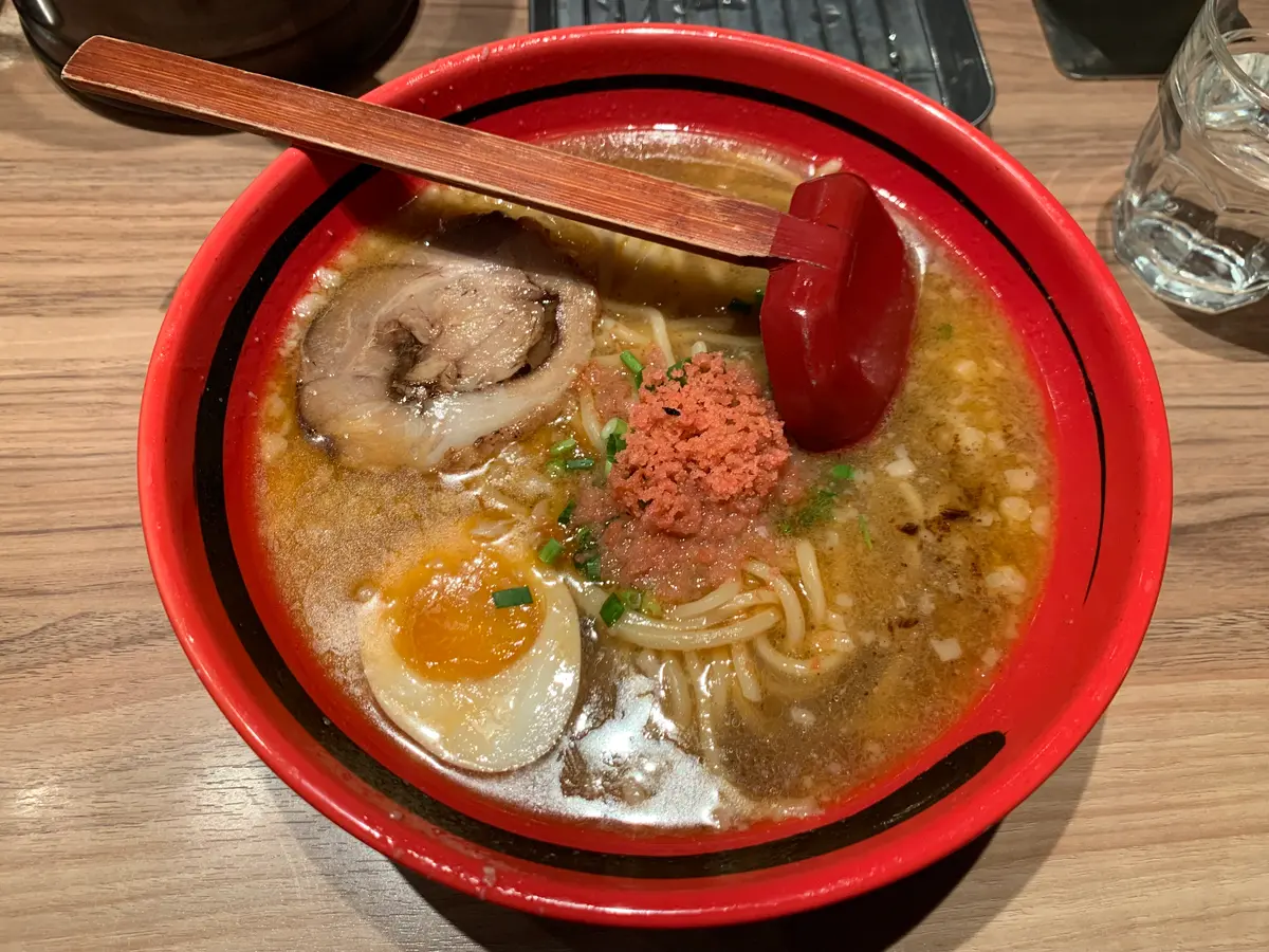 【GWの旅に!】新千歳空港「ラーメン道場」で絶対食べたい絶品ラーメン2選|待ち時間・営業時間情報付き