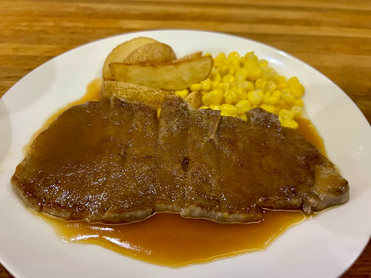 網走に来たら「ホワイトハウス」で洋食だよね〜【網走市】
