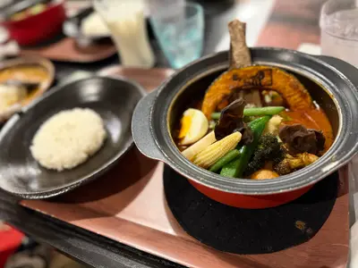 【子連れでスープカレー】札幌市白石区「Spice&mill」で野菜たっぷり絶品スープカレーをいただきました♪