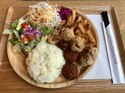 江別ドライブコース｜江別蔦屋書店ランチ・EBRI・煉化もち本舗を巡るおすすめ3スポット