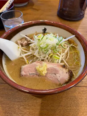 【札幌・豊平区】「らーめん 末」実食レポート｜すみれ出身店主の本格味噌ラーメンが子連れでも楽しめる！