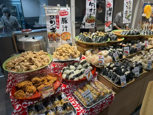 【札幌】パンの名店「どんぐり」はおむすびも凄かった！ル・トロワで家族ランチ実食レポ