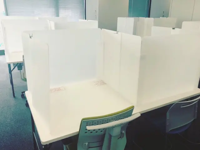 卓上パーテーション