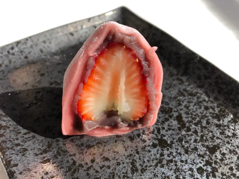 いちご大福の切断面