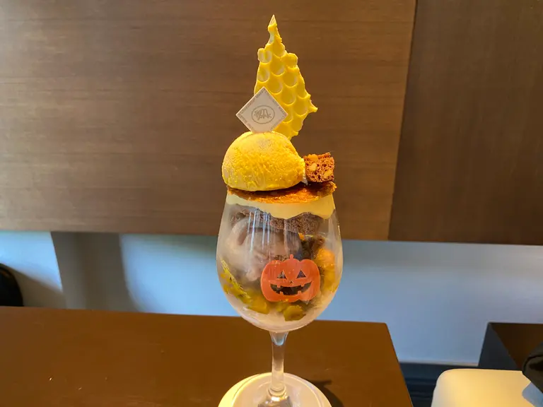 パンプキン ビー