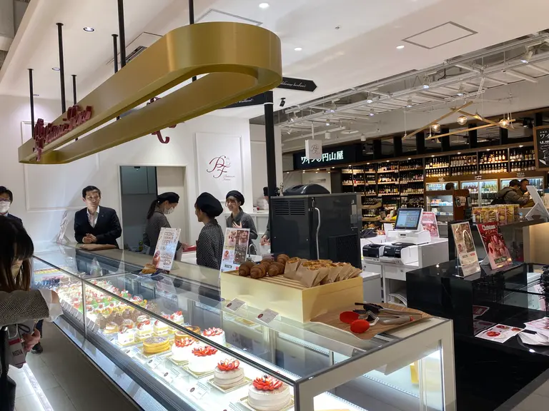 Patisserie Frères（パティスリーフレール）ココノススキノ店