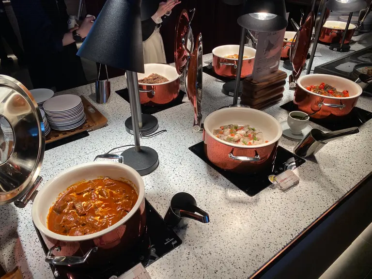 ランチブッフェ