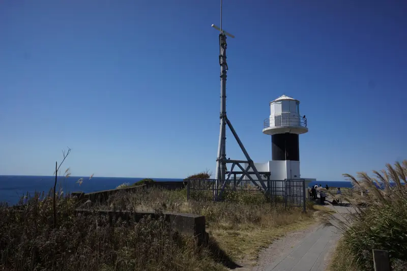 現在の神威岬灯台