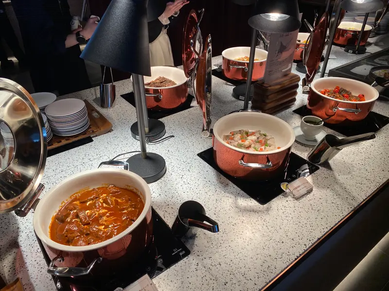 ランチブッフェ