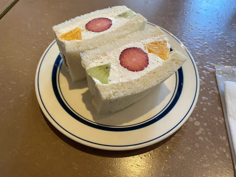 フルーツサンド