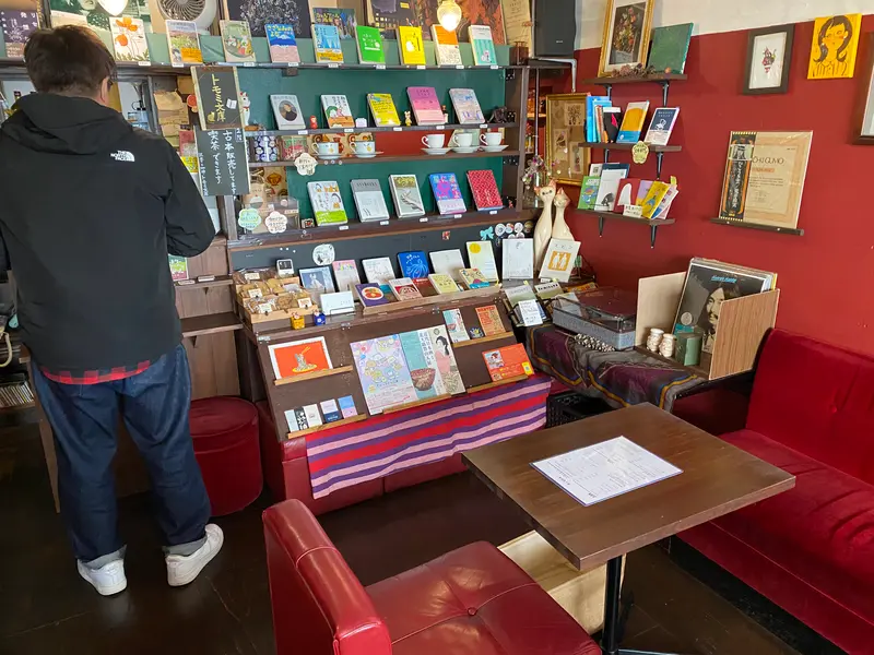 パーラートモミ