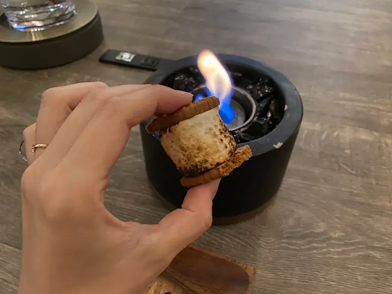 『暖炉で焼きマシュマロセット（1100円）』