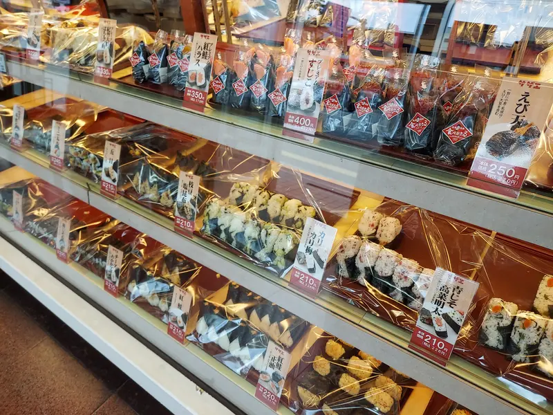 店頭ショーケース