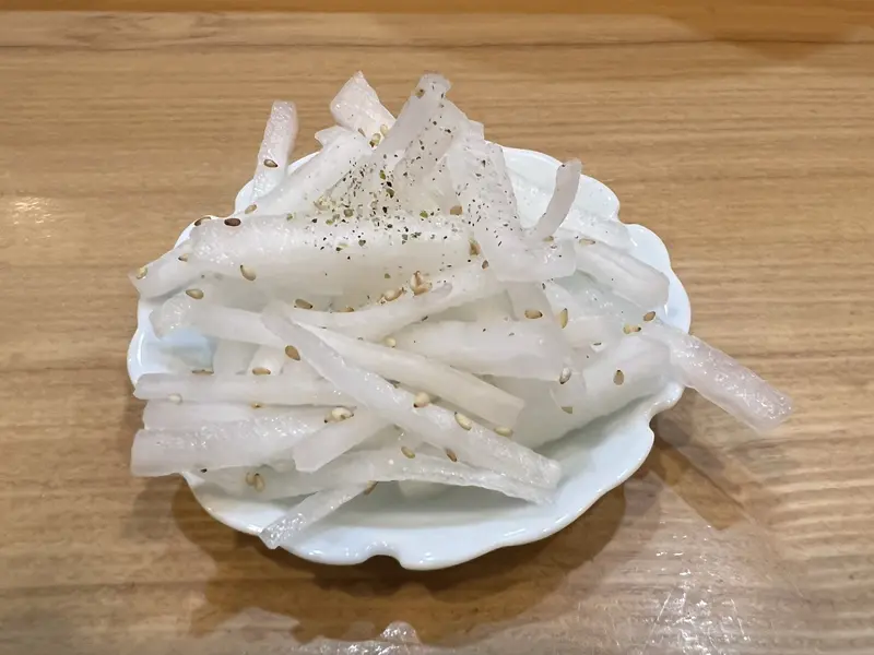 お通しの大根の千切り