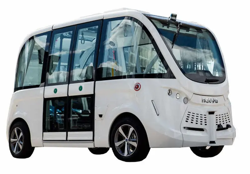 自動運転バス