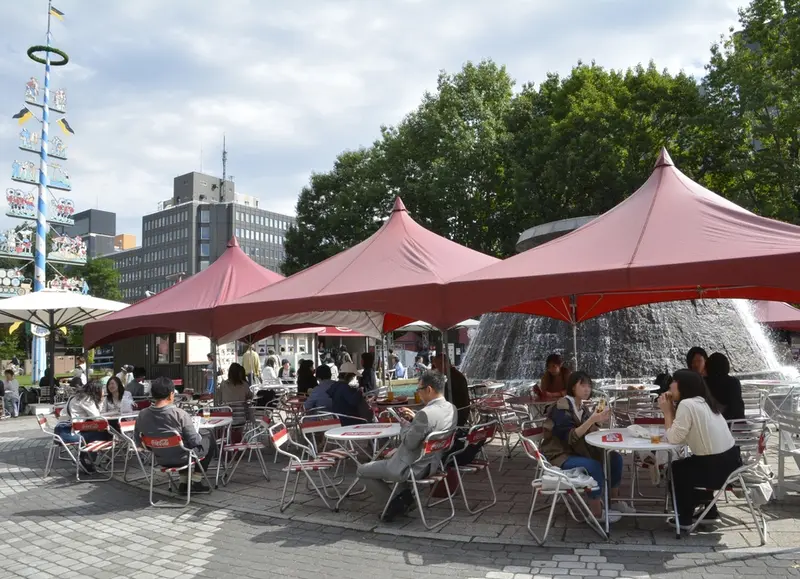 大通公園11丁目会場「PRECIOUS TABLE(プレシャステーブル)」