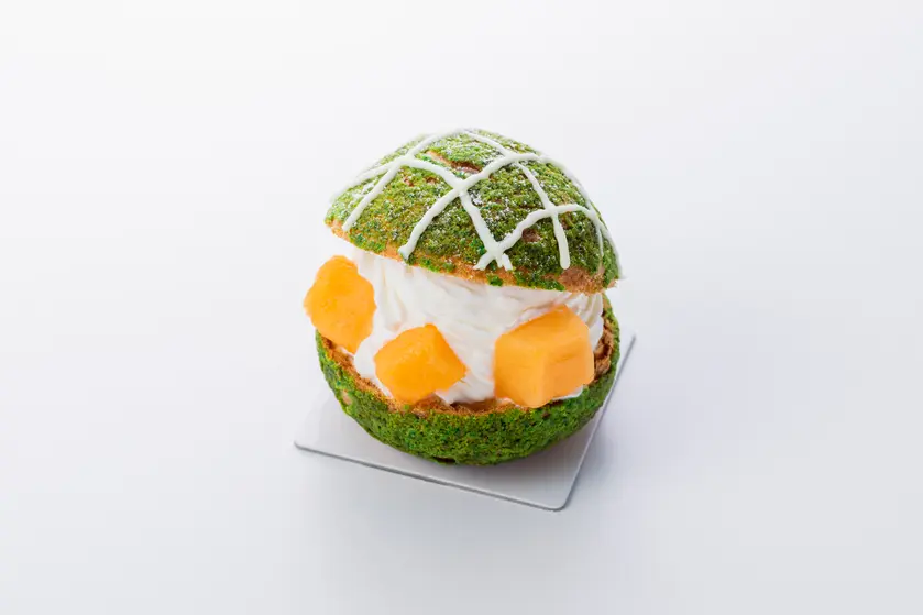 スイートハーツナンポ「北海道メロンシュークリーム」