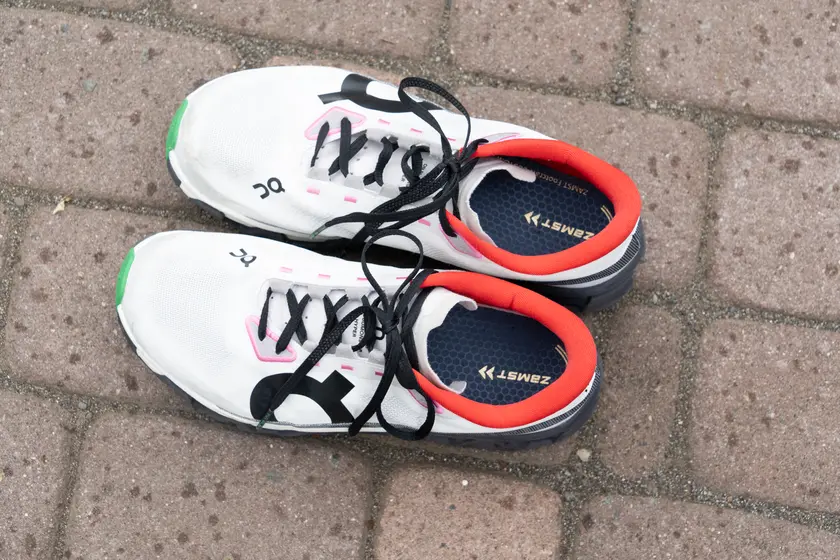 On cloud monster Hyper