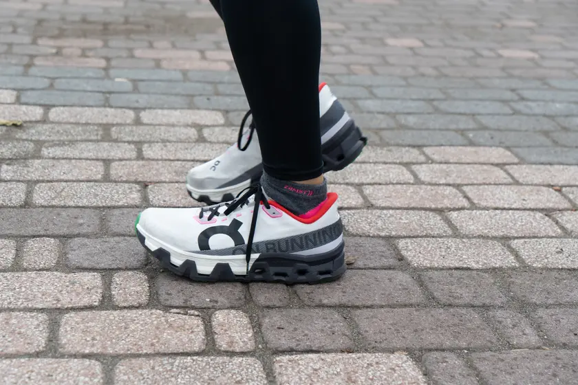 On cloud monster Hyper