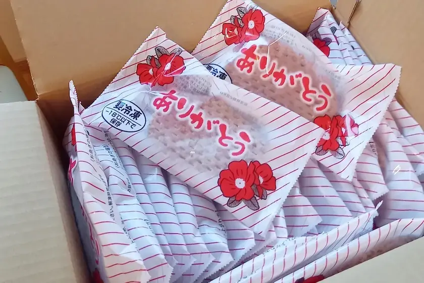 冷凍のまま焼いたり煮込んだりできる人気商品「北海道産ビーフハンバーグ（ありがとう）」