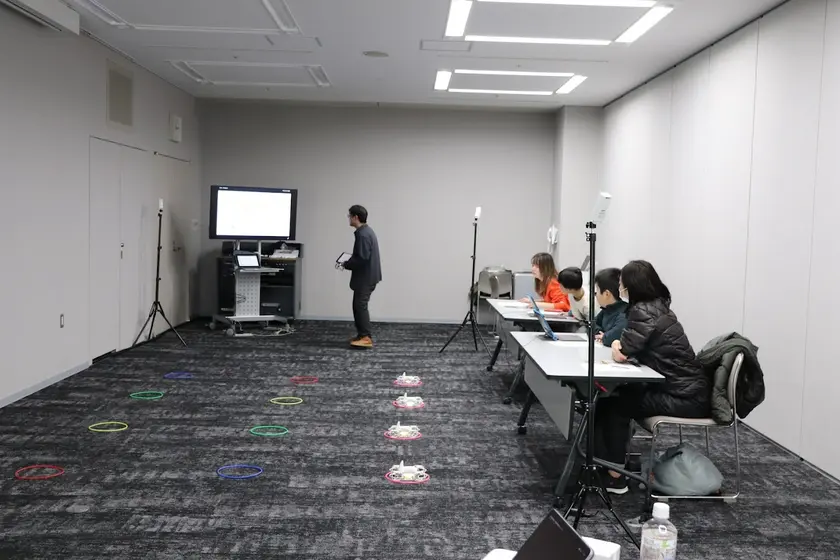 ドローンが実際に飛ぶまでのプロセスを学ぶことが出来るカリキュラム