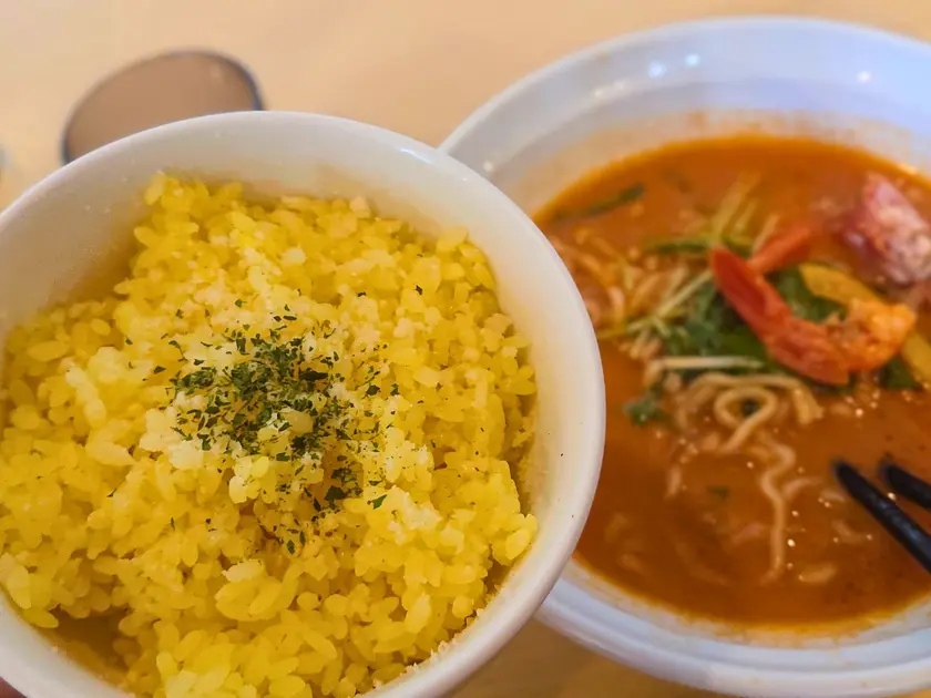 海老じゃらしとターメリックライス