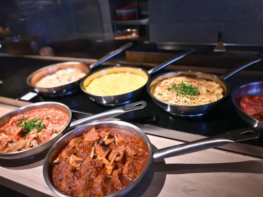 三井ガーデンホテルウエストのレストランのライブキッチン