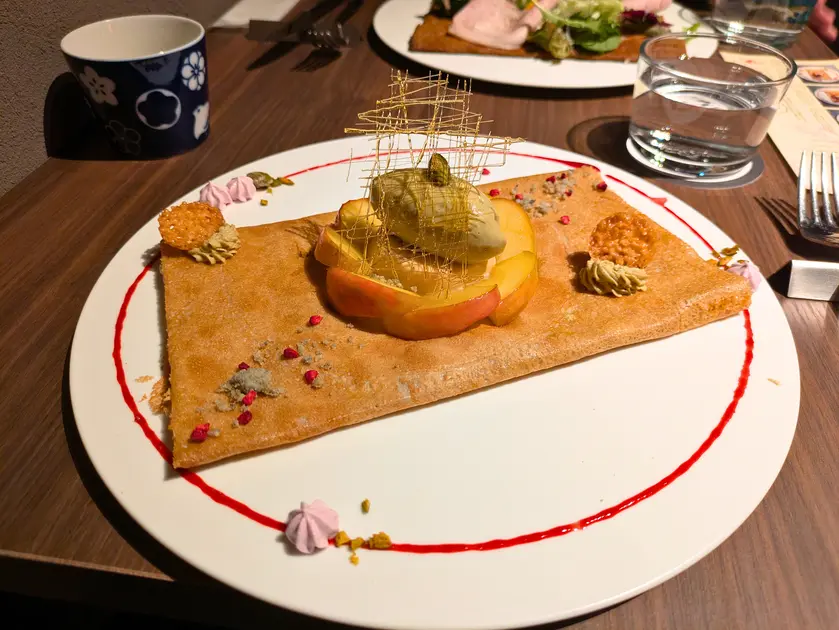 塩キャラメルとピスタチオのガレット